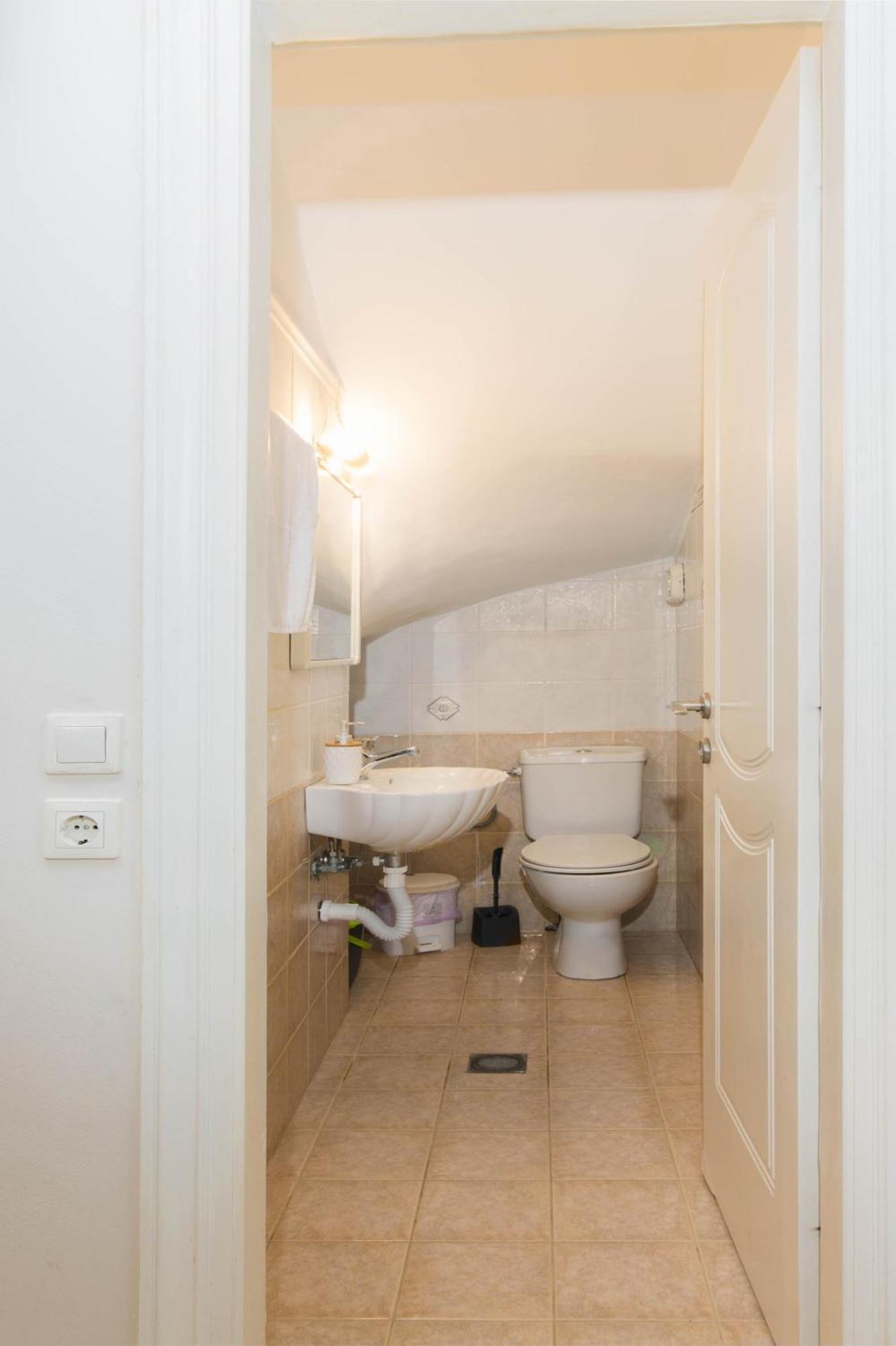 Διωροφη Μεζονετα-2Km Απο Το Κεντρο-Iliana House Apartman Alepú Kültér fotó