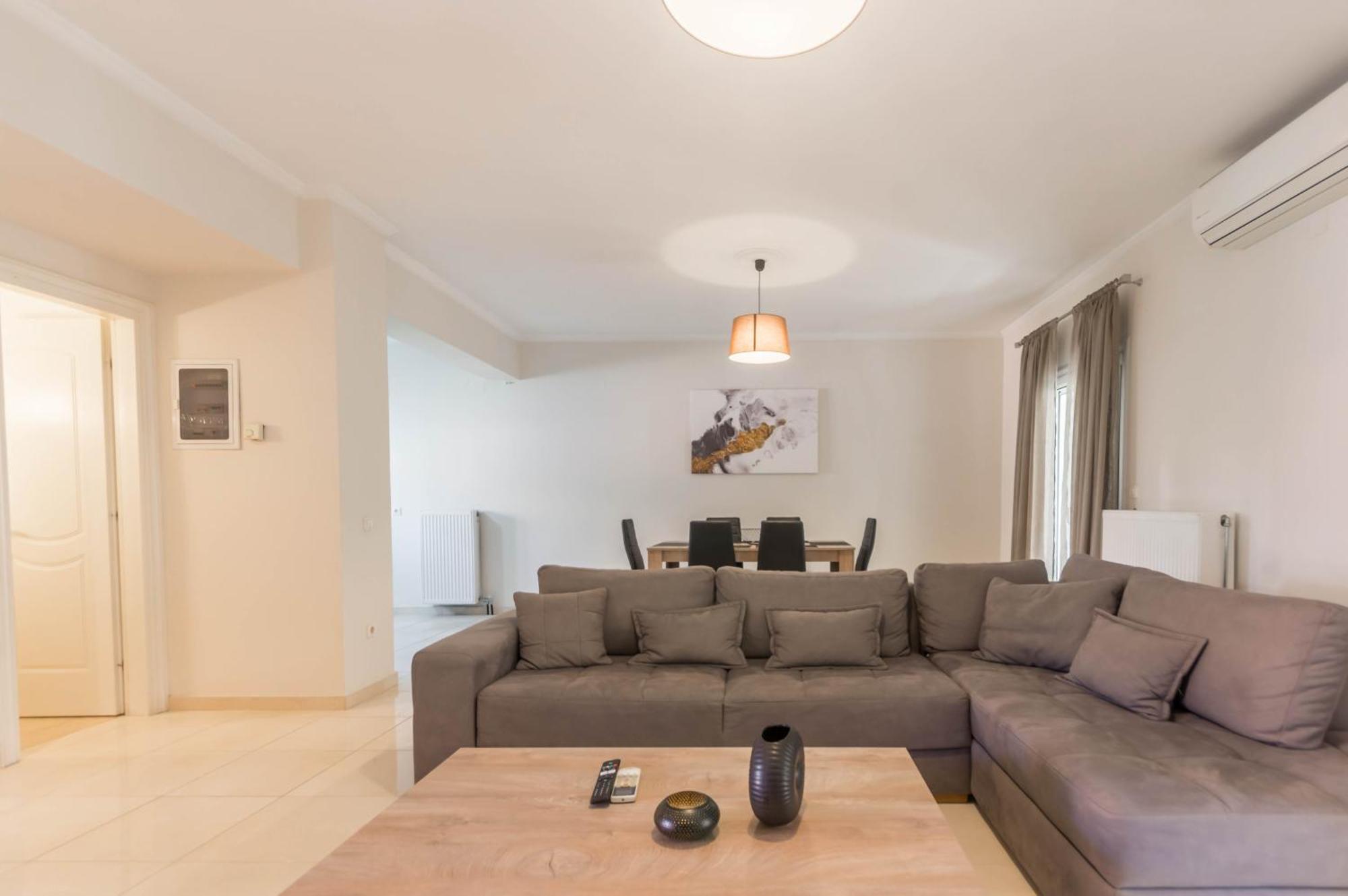 Διωροφη Μεζονετα-2Km Απο Το Κεντρο-Iliana House Apartman Alepú Kültér fotó