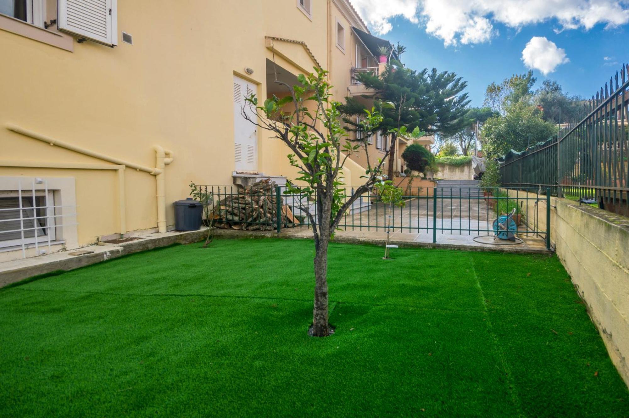 Διωροφη Μεζονετα-2Km Απο Το Κεντρο-Iliana House Apartman Alepú Kültér fotó