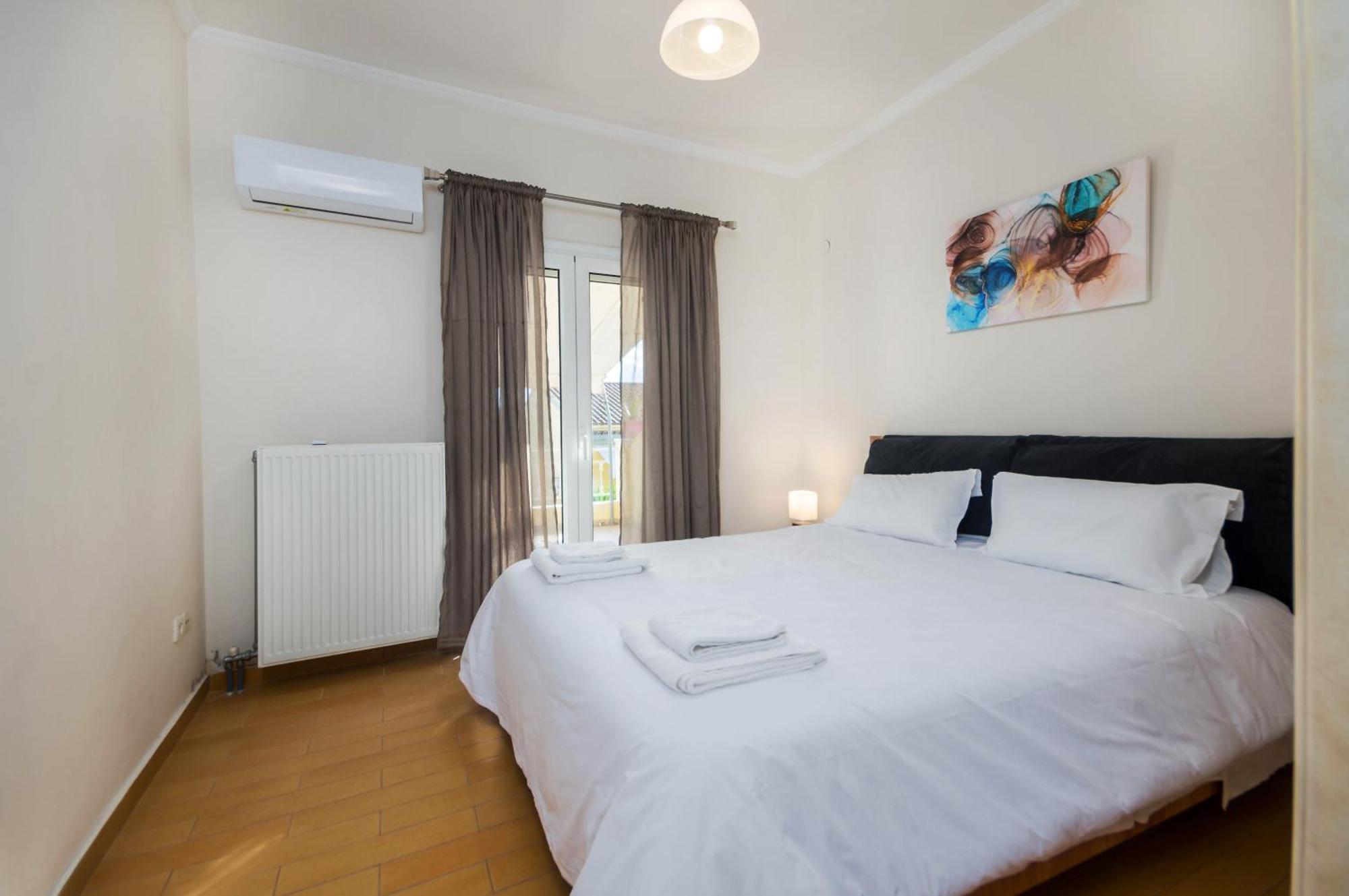 Διωροφη Μεζονετα-2Km Απο Το Κεντρο-Iliana House Apartman Alepú Kültér fotó