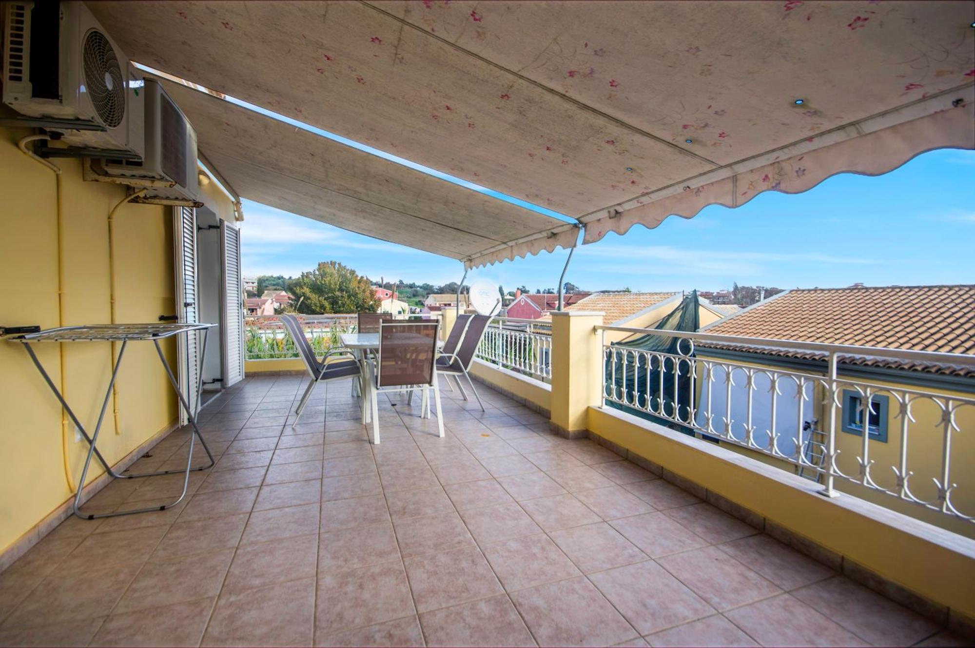 Διωροφη Μεζονετα-2Km Απο Το Κεντρο-Iliana House Apartman Alepú Kültér fotó