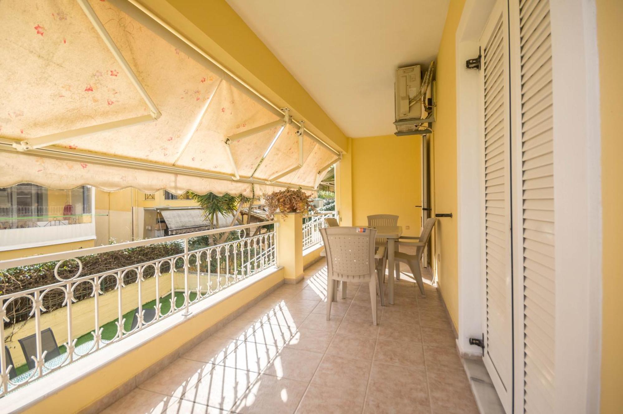 Διωροφη Μεζονετα-2Km Απο Το Κεντρο-Iliana House Apartman Alepú Kültér fotó