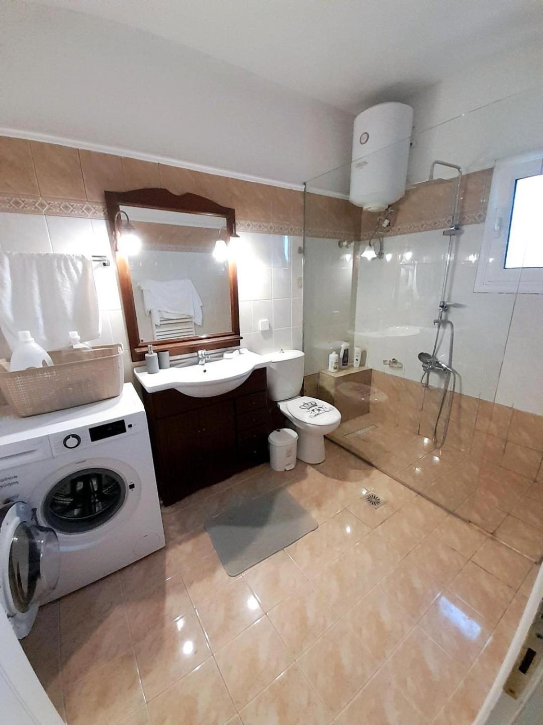 Διωροφη Μεζονετα-2Km Απο Το Κεντρο-Iliana House Apartman Alepú Kültér fotó
